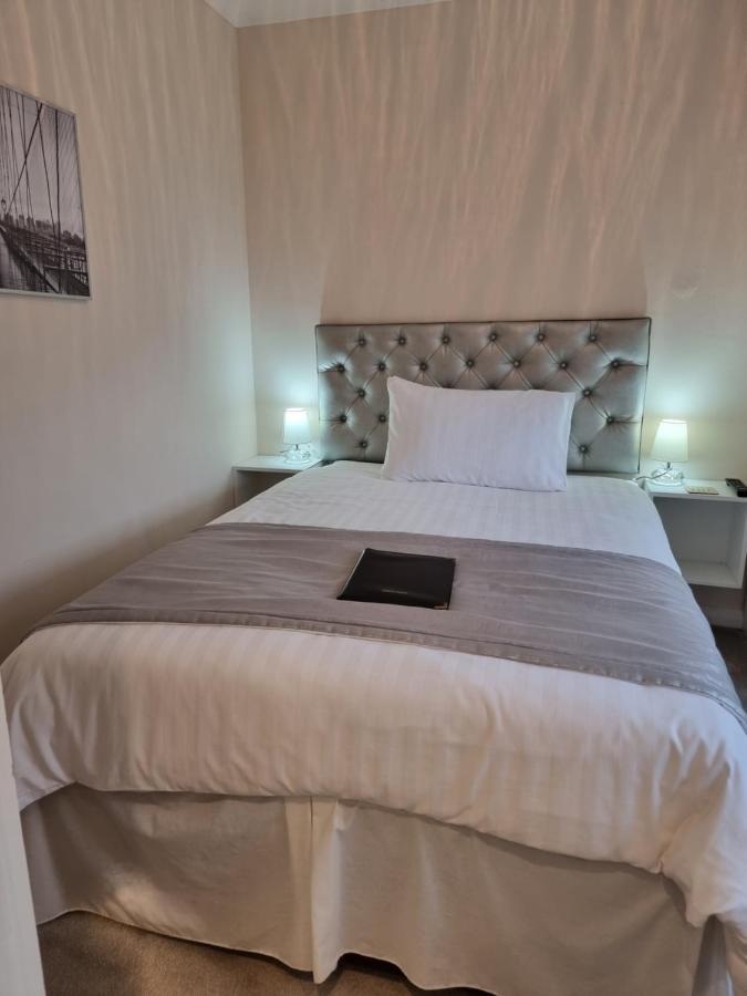 Denham Guest House Buitenkant foto