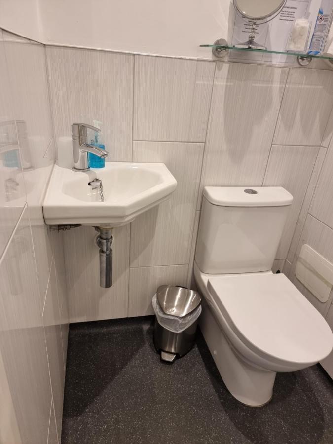 Denham Guest House Buitenkant foto
