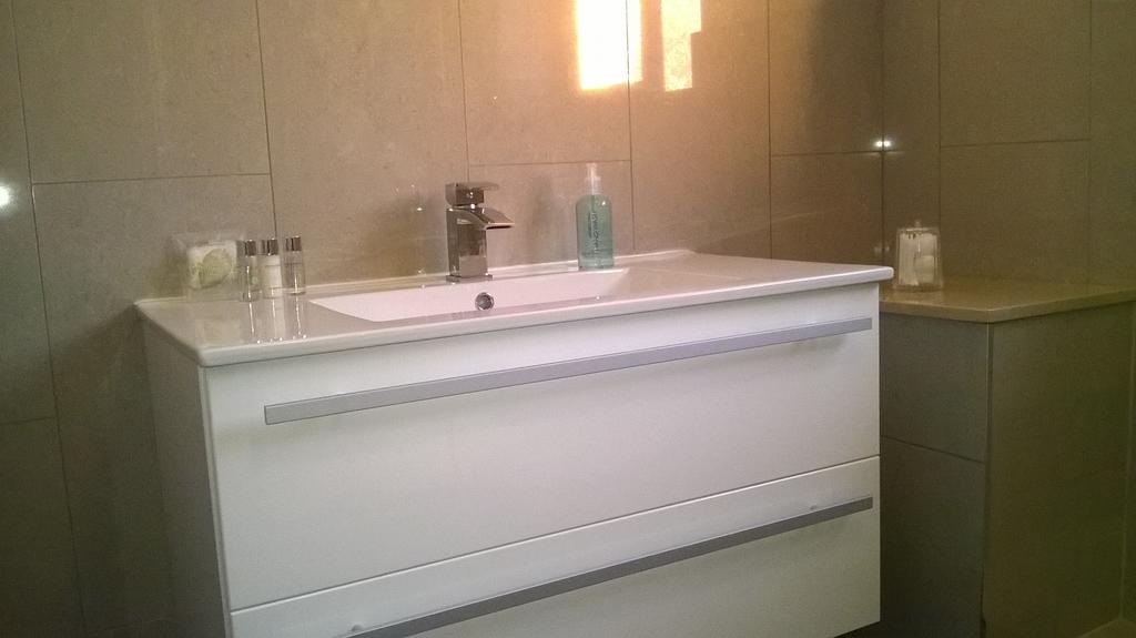 Denham Guest House Buitenkant foto