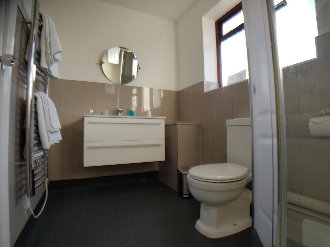 Denham Guest House Buitenkant foto